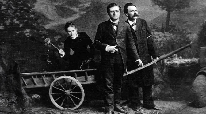 Lou Salomé, Paul Rée e Friedrich Nietzsche em fotografia de Jules Bonnet