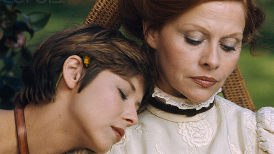 Christiane Minazzoli in ihrer Rolle als Anne-Marie in "Geschichte der O"